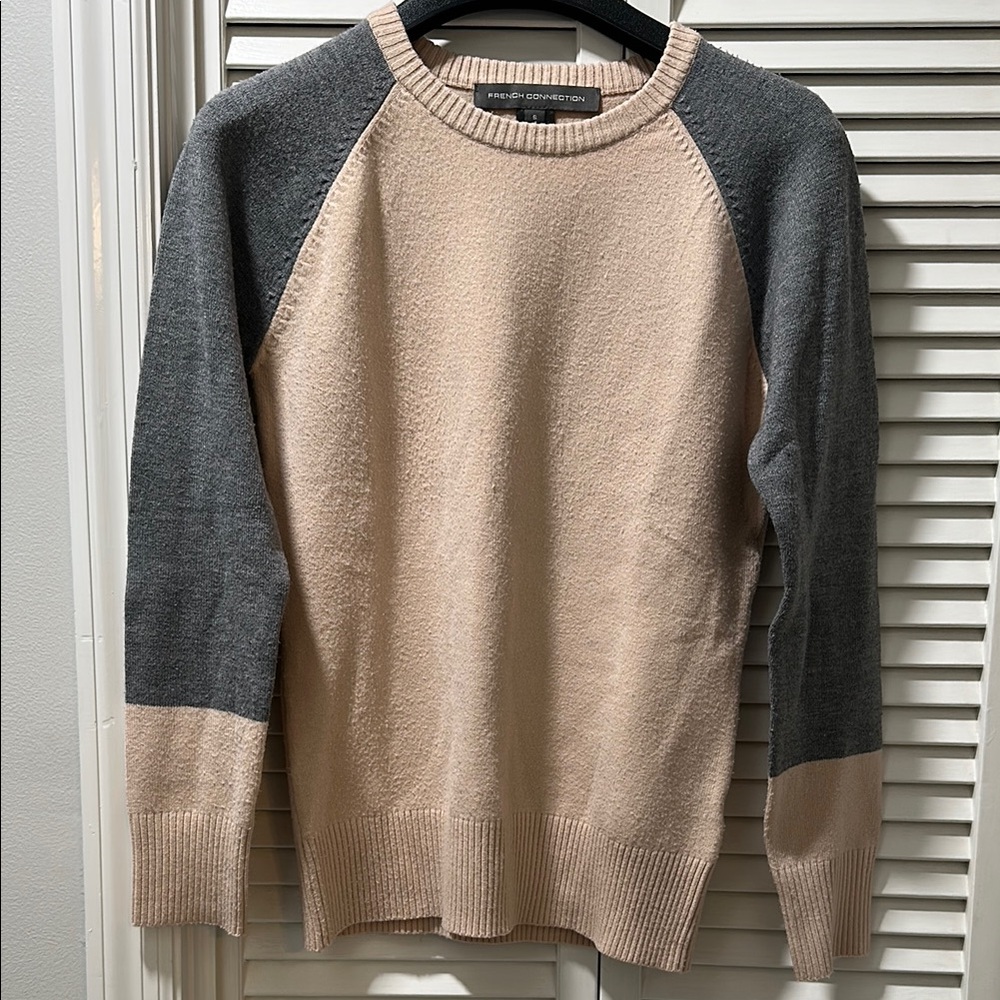 Women’s French Connection Sweater Sz SM